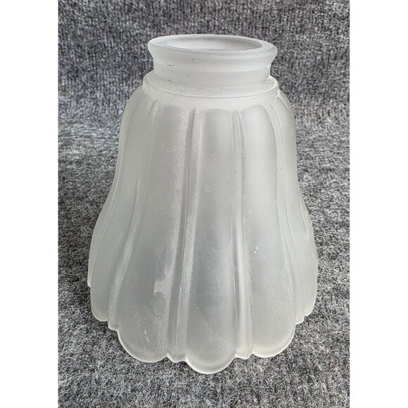 Frosted Glass Lampshade Ribbed Design 4.25 Inch Scalloped Edge 1.75 Fitter - Picture 1 of 5
